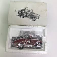 Dept 56 Christmas Village CITY FIRE DEPT FIRE TRUCK 5547-6 ...