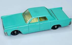 MATCHBOX LESNEY No 31 LINCOLN CONTINENTAL Diecast Vintage ...