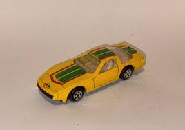 UNKNOWN BRAND Loose Corvette Stingray (Yellow) (Opening ...