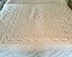 Vintage White Rose Chenille Bedspread - 50s, 60s Fieldcrest Gorgeous Sculptured Hobnail Floral, Pom Pom Trim, Full/queen, 97 X 110 Excellent - Etsy