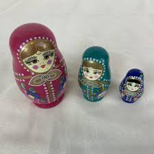 Wooden Russian Nesting Doll - 3 Dolls | eBay Australia