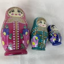 Wooden Russian Nesting Doll - 3 Dolls | eBay