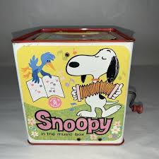 Vintage 5.5” Mattel 1966 Snoopy in the Music Box Peanuts ...