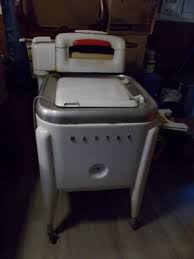 Antique Maytag Gyratator Wringer Washing Machine-MODEL ...