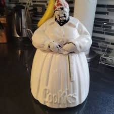 McCoy Vintage Aunt Jemima Cookie Jar. for Sale in Westchester, IL - OfferUp