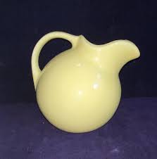 VINTAGE YELLOW HALL USA POTTERY Mid Cent Mod FARMHOUSE TILT BALL PITCHER Icelip | eBay
