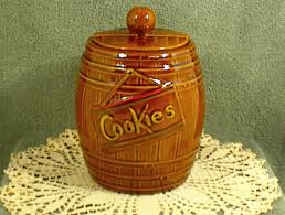 COOKIE JAR McCOY POTTERY WHISKEY BARREL WITH HANGING COOKIE ...