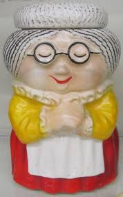 Sold at Auction: Vintage McCoy Granny Cookie Jar 1972 - 1975 Marked 159 USA Great Colors Heavy!, 11"H, EC