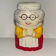 Mccoy | Kitchen | Vintage Mccoy Grandma Cookie Jar | Poshmark