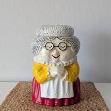 Vintage Mccoy Grandma Cookie Jar - Ceramic Old Lady Granny ...