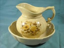 VINTAGE OLD HERITAGE YELLOW McCOY POTTERY PITCHER & BOWL ...
