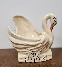 VINTAGE MCCOY POTTERY SWAN VASE PLANTER | eBay
