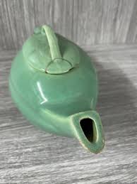 Bauer Vintage Beehive Pale Green Aladdin Teapot Pottery ...