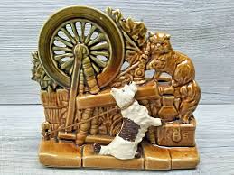 Vintage McCoy USA Ceramic Spinning Wheel Cat & Dog Ceramic ...
