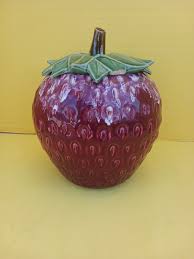 Vtg McCoy Pottery Strawberry Cookie Jar Dark Red White Glaze RARE Drip Glaze 10" | eBay