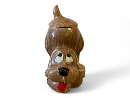 Sold at Auction: Vintage McCoy Pottery 0272 Thinking Hound ...