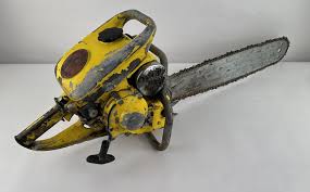 Sold at Auction: MCCULLOCH MOTORS 47 CHAINSAW