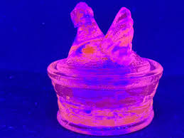 Blue Vaseline uranium glass Hen Chicken on nest basket eggs / salt cellar orange | eBay