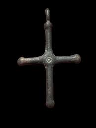 Medieval, Crusaders Era Bronze, Top Central Eye Cross Pendant (No Reserve Price) - auction online Catawiki