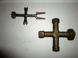 Vintage Plumbing Tools Chicago Spec Mfg Co. Plug Wrench 3014 Multi Tool 3924 | #430019312