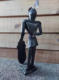 VINTAGE MEDIEVAL KNIGHT METAL ARMOR FIGURE STATUTE HANDMADE ...