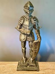 Vintage 16" Cast Metal Medieval Knight Figurine Decor ...