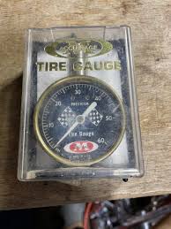 Vintage Meiser M Accu-Gage Precision 0-60 psi Tire Gauge w ...