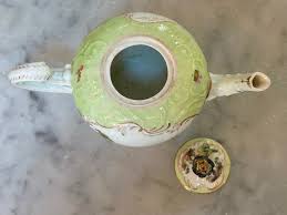 18th Century German Decorated Meissen Teapot - Helen Storey ...