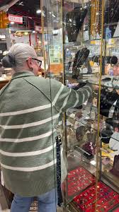 Explore This Stunning Vintage Necklace from the Early 1900s