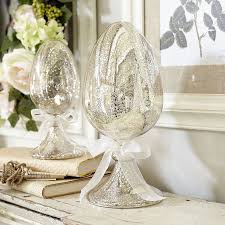 Scored these on clearance for $5.00! Love after Holiday ...