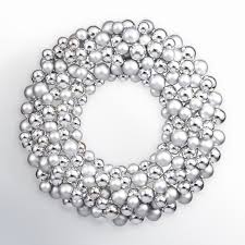 Hashtag Home Shiny and Matte Ball Wreath & Reviews | Joss & Main