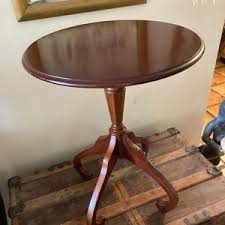 Vintage Round Pedestal Cocktail Table, Vintage Bombay Accent Table, Vintage Plant Stand, Vintage Round Accent Table, 1996 Bombay Table - Etsy