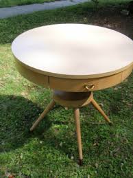 VINTAGE MID CENTURY ROUND TABLE BLONDE FURNITURE 32 " HIGH 28 " DIAMETER | eBay