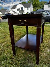 VINTAGE MERSMAN 25-2 Mahogany End Table With ...
