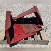 Fenders for 66 series IH tractor - Schneider Auctioneers LLC