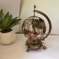 Globe World Box - Etsy Canada