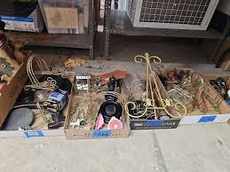 Plate stands, cup & saucer stand, easel, pegboard hat stand ...