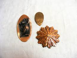 Vintage Lot of 2 Copper Toned Pins Brooches & Lords Prayer ...