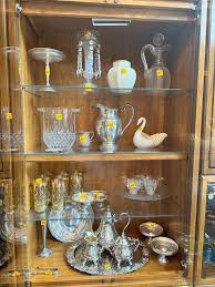 Downsizing estate auction for Mr. and Mrs. John Mills Photos | Vondenhuevel Auctioneers LLC