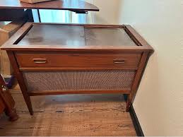 泰勒的待售Phonographs | Facebook Marketplace | Facebook