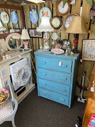 Wishing wells flea market | Cassville MO