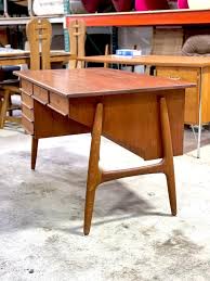 Danish Mid Century Modern Floating Desk - Etsy