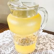 Vintage Pitcher Right Out of the 50's - Etsy