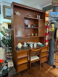 mid-century madness @ the shop today 🤯 here are 5 beauties we brought into the shop from over the weekend 👇 • Mid-Century Media Cabinet/Sideboard by John Cameron *Made in Brooklyn* [64”W
