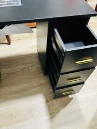 Manicure Table for Sale in Union City, NJ - OfferUp