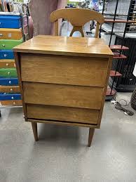 Can anyone identify this? : r/midcenturymodern