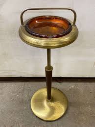 Vintage ashtray and stand. 1a - Lil Dusty Online Auctions ...