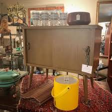 Skeleton Key Art and Antiques, 520 18th St, Rock Island, IL 61201, US - MapQuest