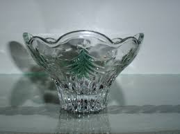 Mikasa Christmas Night Beautiful Green Glass Footed Bowl | eBay