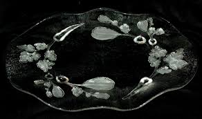 Mikasa?Frosted Crystal Clear Vegetable Dish Oval Scalloped ...